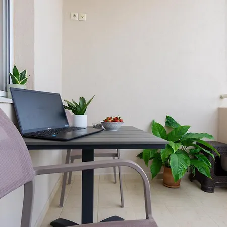 νμβ Anissaras Coastal Getaway *