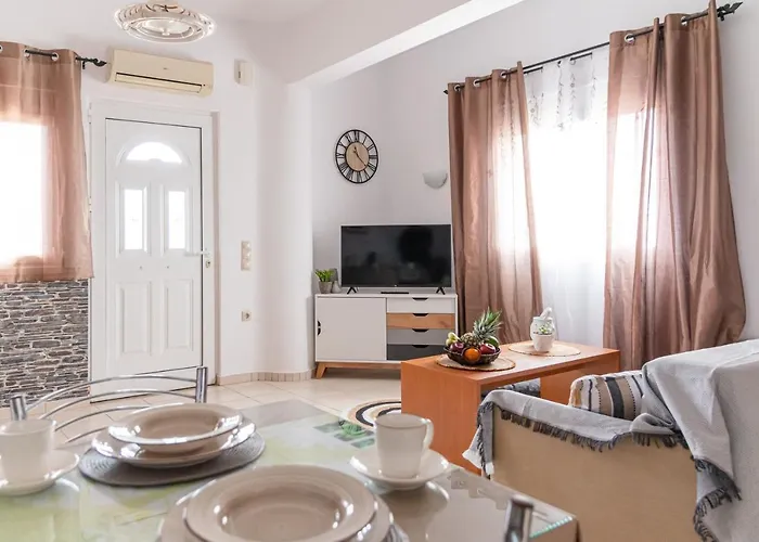 νμβ Anissaras Coastal Getaway *