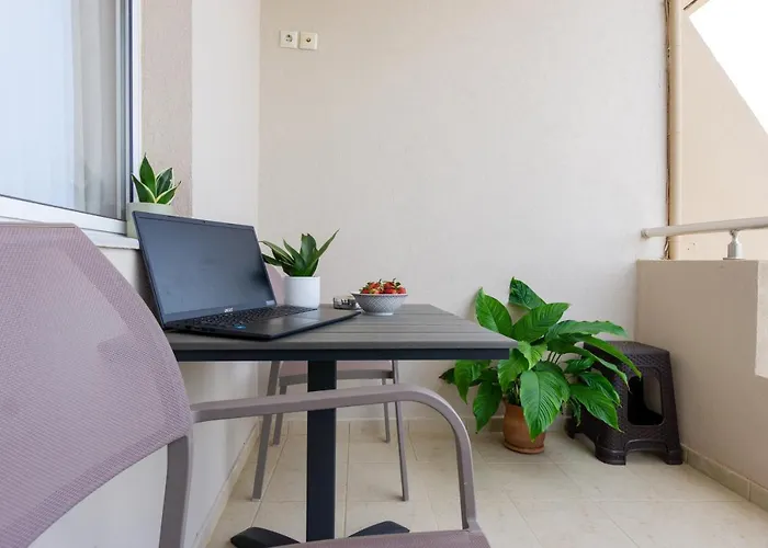 νμβ Anissaras Coastal Getaway *