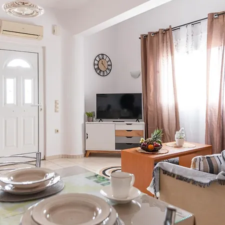 νμβ Anissaras Coastal Getaway *