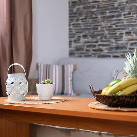 νμβ Anissaras Coastal Getaway *