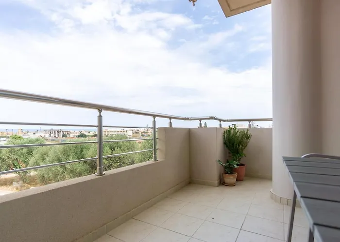 νμβ Anissaras Coastal Getaway Apartment *