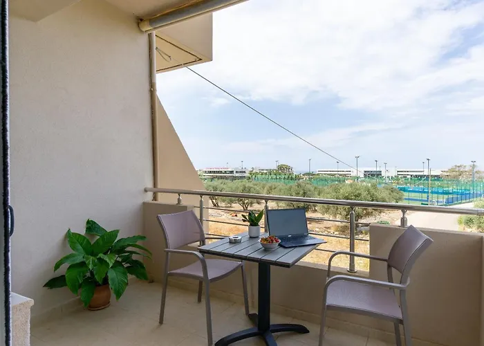 νμβ Anissaras Coastal Getaway * Hersonissos (Crete)